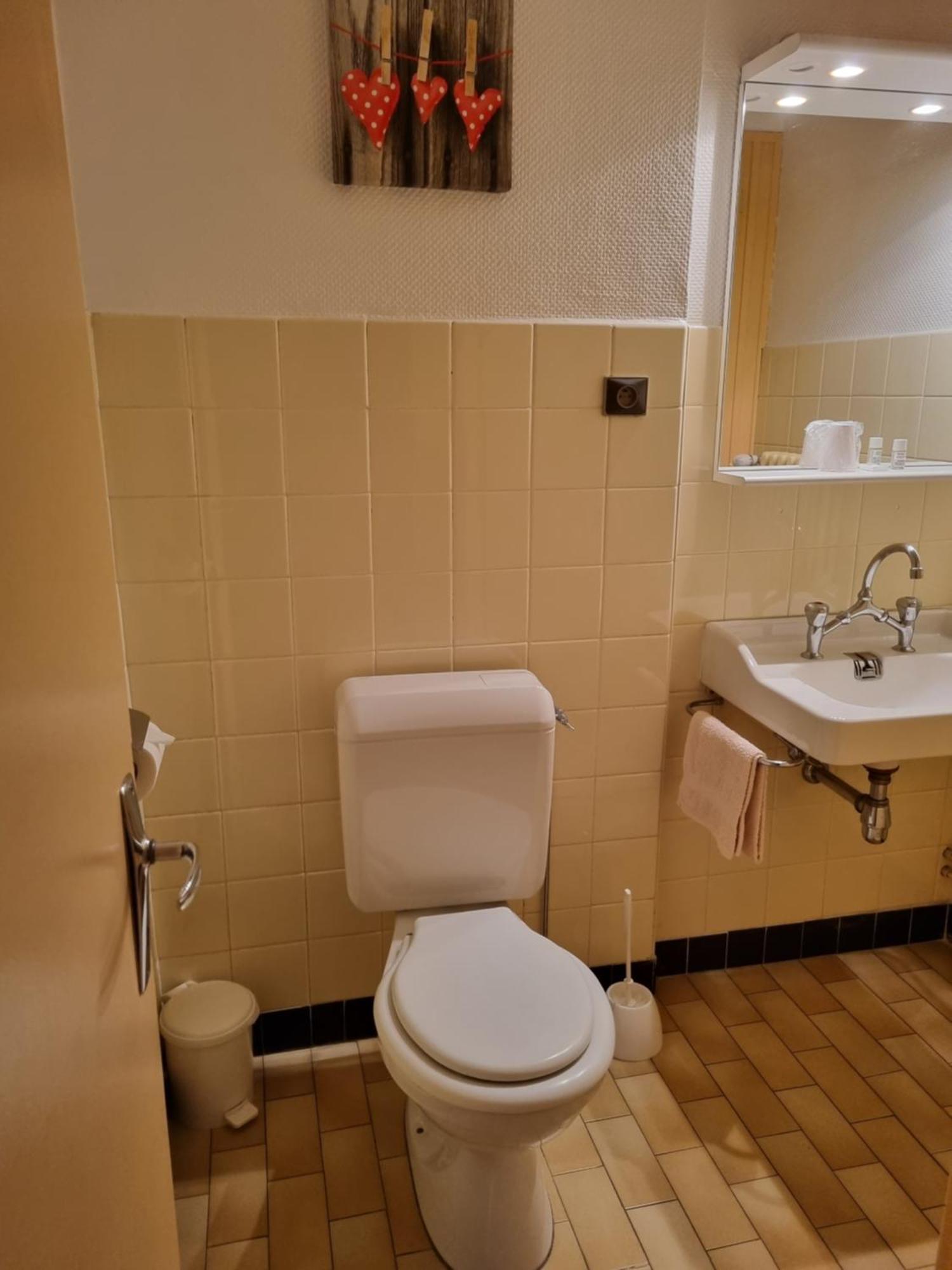 Ayse Hotel Bellevue מראה חיצוני תמונה