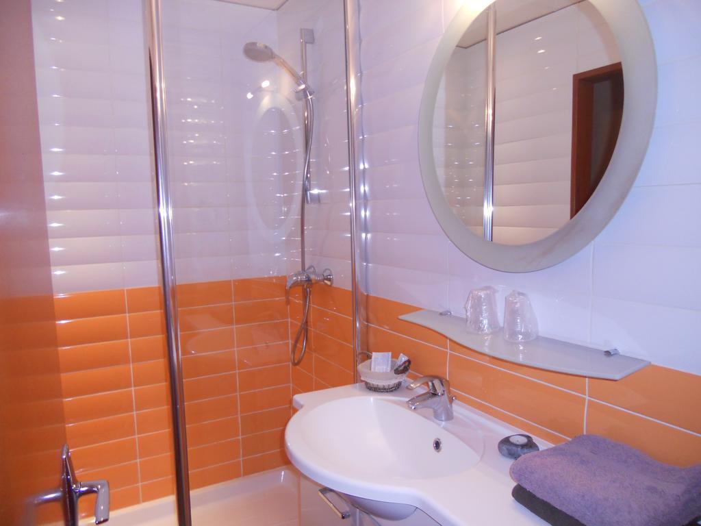 Ayse Hotel Bellevue מראה חיצוני תמונה